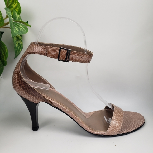 GUCCI Sandal Snake Skin Ankle Strap Heels sz 38.5 C US 8 - Picture 1 of 16